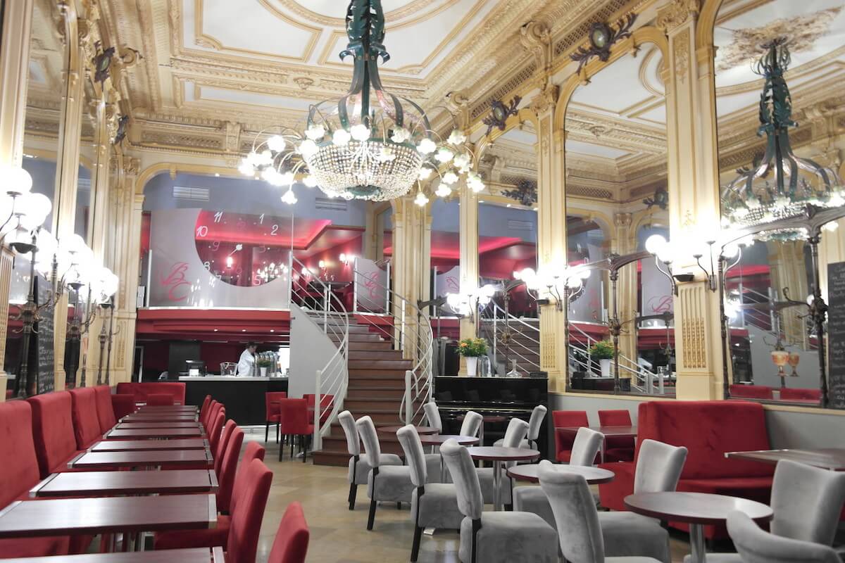 Toutes nos photos de la salle du restaurant Brasserie du Commerce Toutes nos photos de la salle du restaurant Brasserie du Commerce